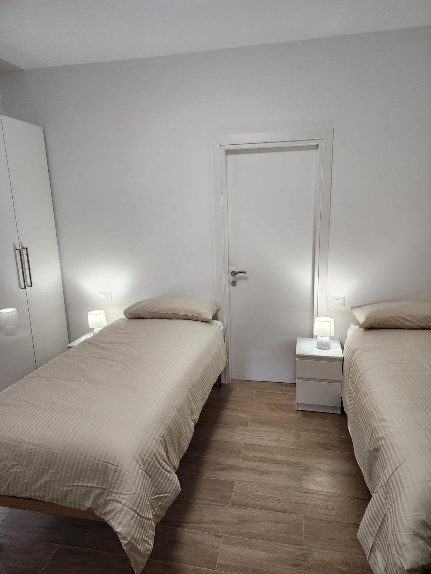 Gold B&B Ravarino 外观 照片